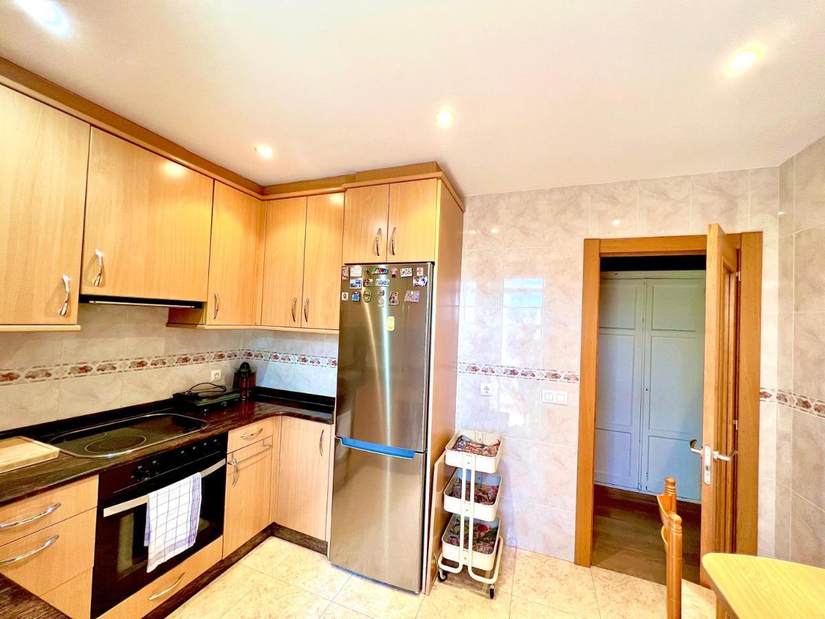 Apartamento Puertu Chicu Con Plaza De Garaje Privada Llanes Bagian luar foto