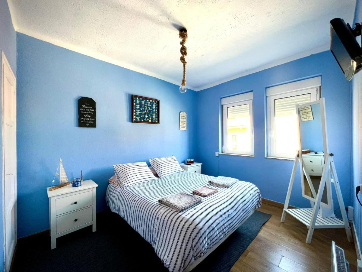 Apartamento Puertu Chicu Con Plaza De Garaje Privada Llanes Bagian luar foto